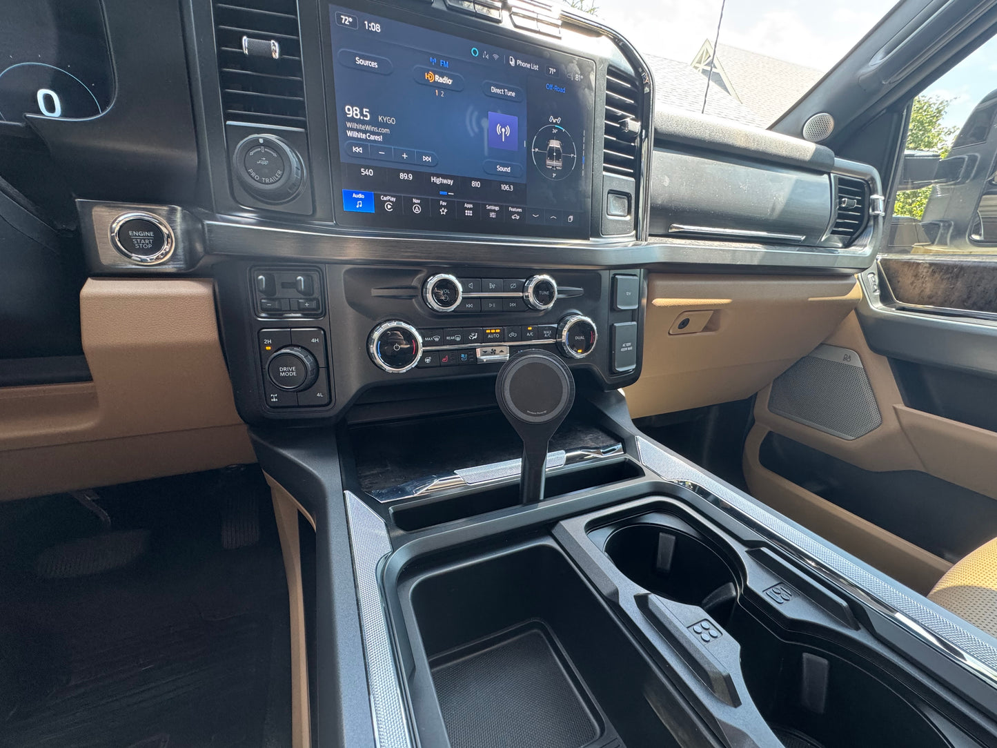 2023+ Ford Super Duty MagSafe Car Charging Stand