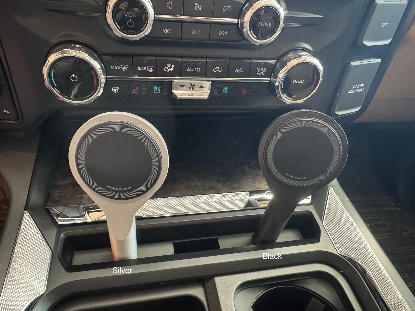 2023+ Ford Super Duty MagSafe Car Charging Stand