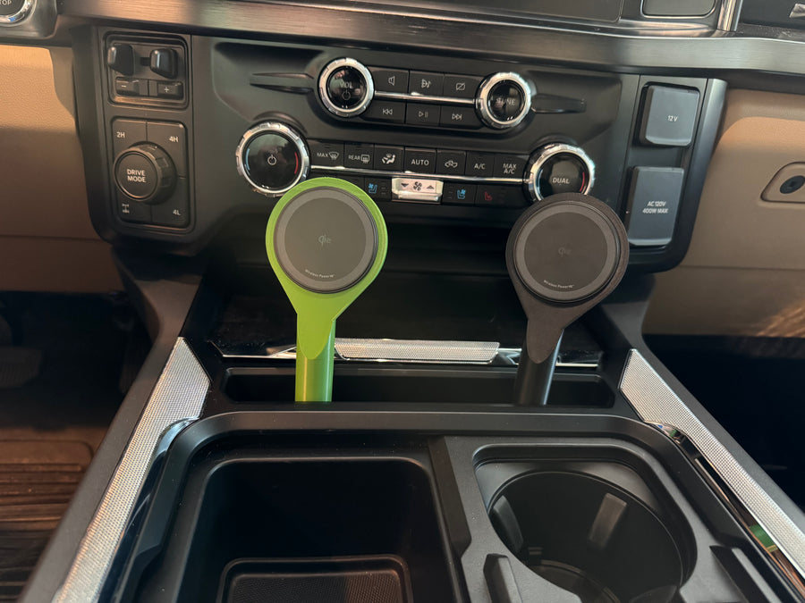 2023-2027 Ford Super Duty F-250 F-350 MagSafe Phone Mount & Charging Stand